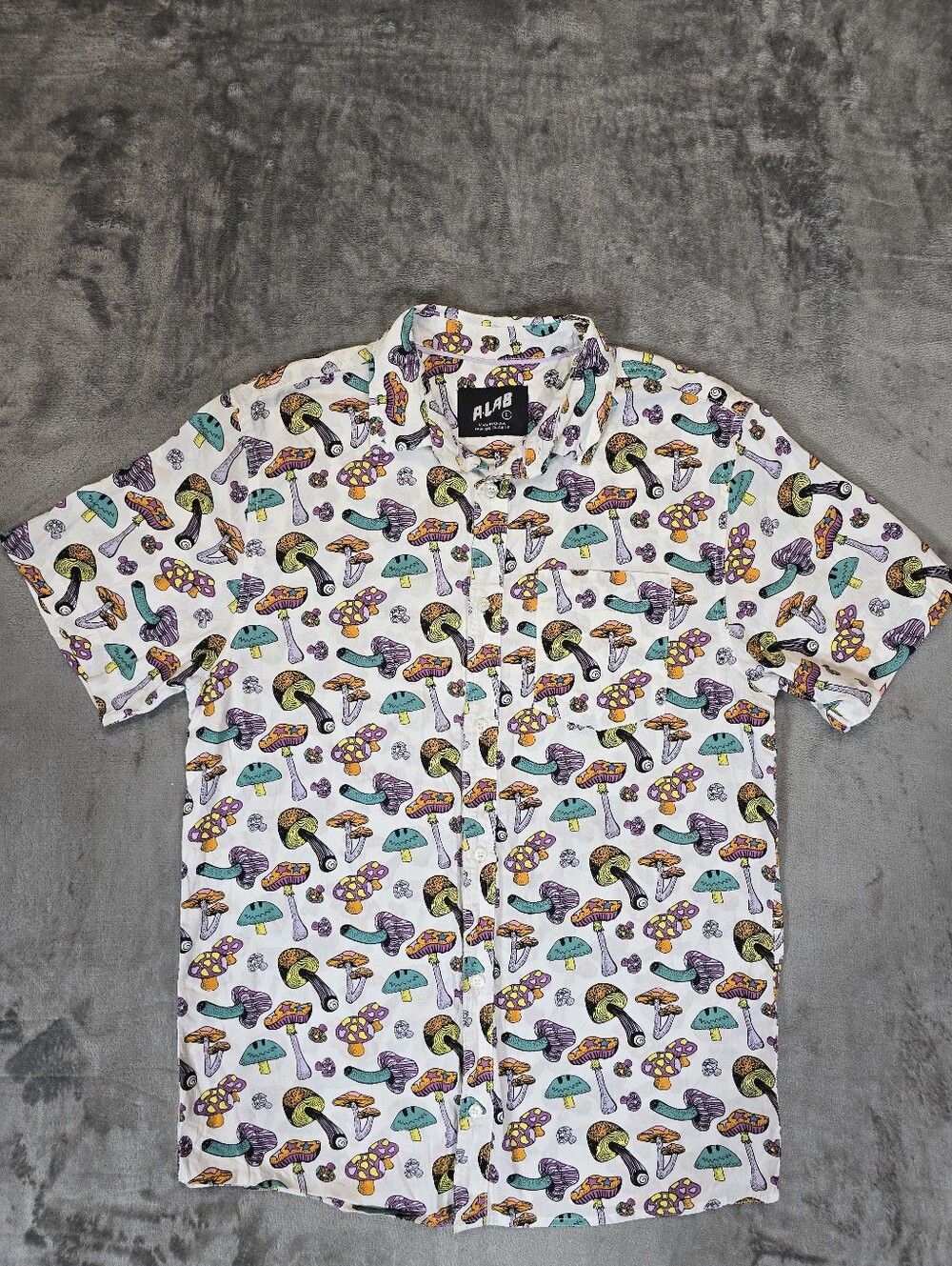 A-Lab Mushroom AOP Button Up Shirt Size Large Fits Medium All Over Print